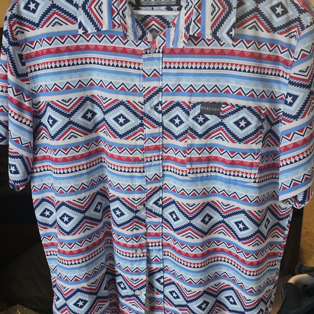 BURLEBO Men's Blue and Red Geometric Shirt